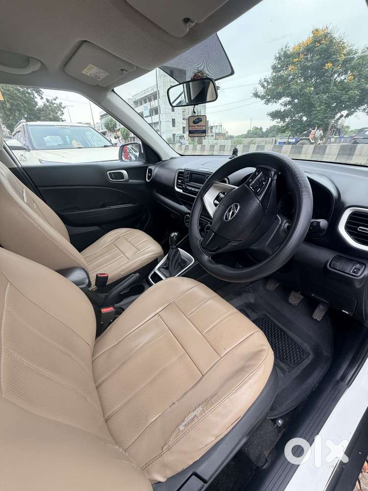 Hyundai Venue 1.2 S (o), 2020, Cng & Hybrids