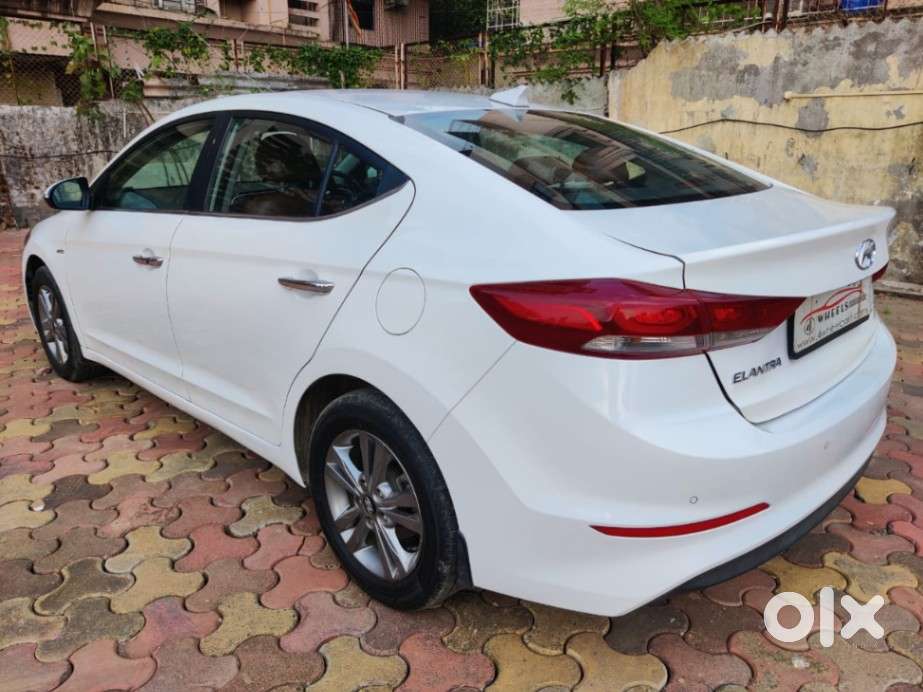 Hyundai Elantra Vtvt Sx At, 2019, Petrol