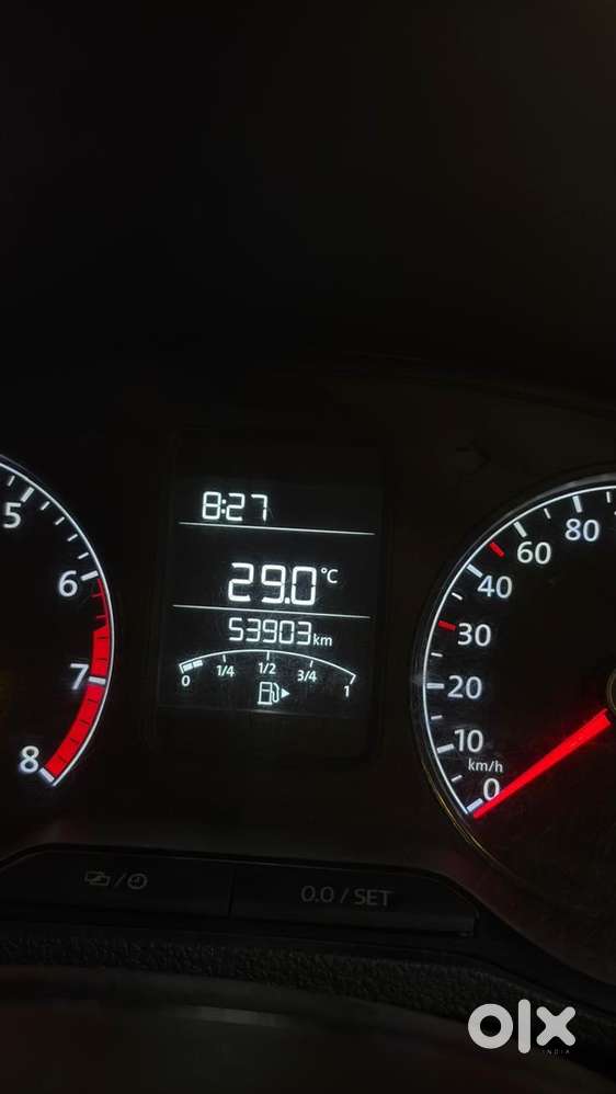 Volkswagen Polo 2015 year