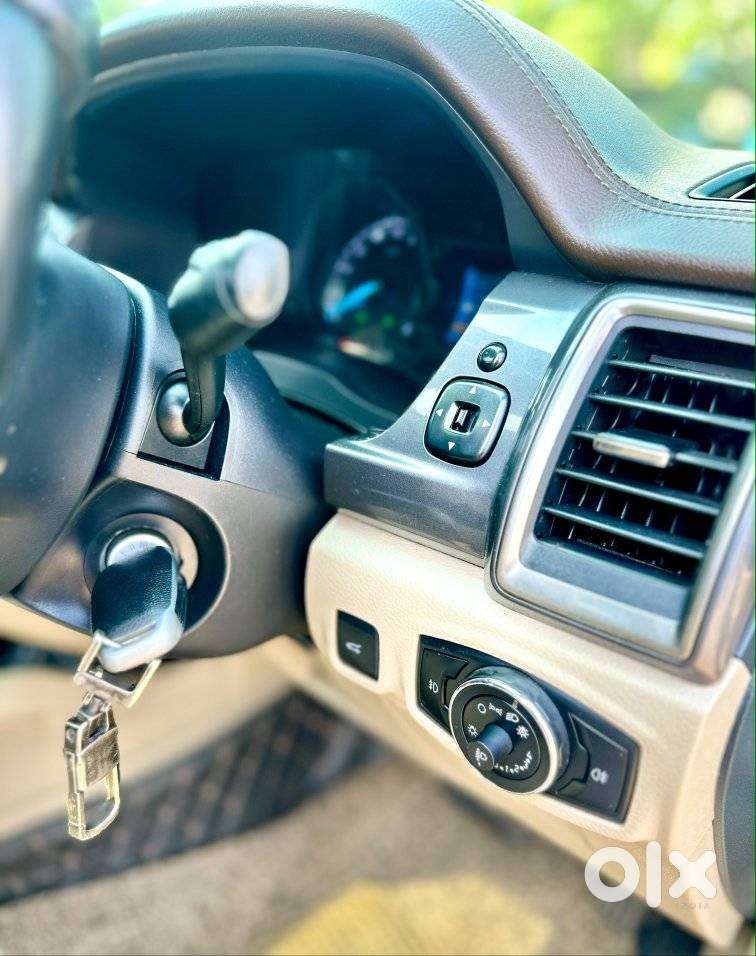 Ford Endeavour 3.2 Titanium At 4x4, 2016, Diesel