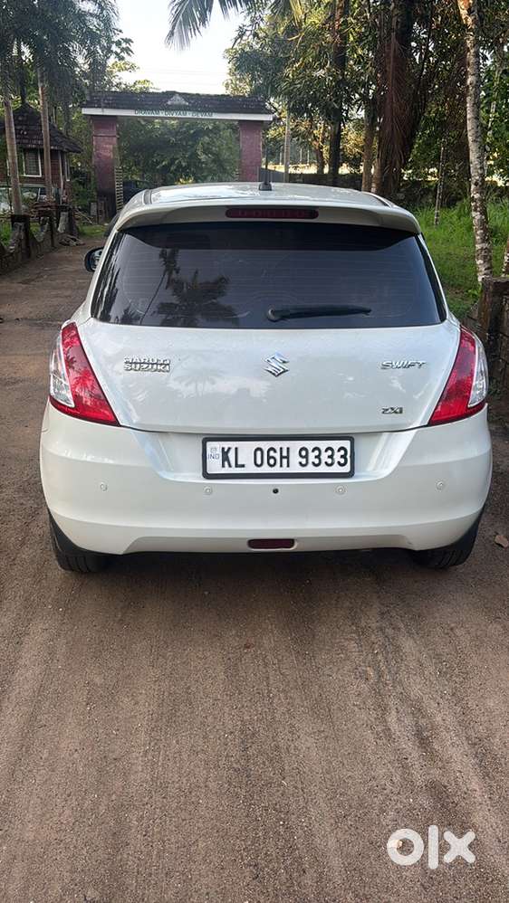 Maruti Suzuki Swift Petrol 2017zxitopend Neat &clean Touchscreen&camer