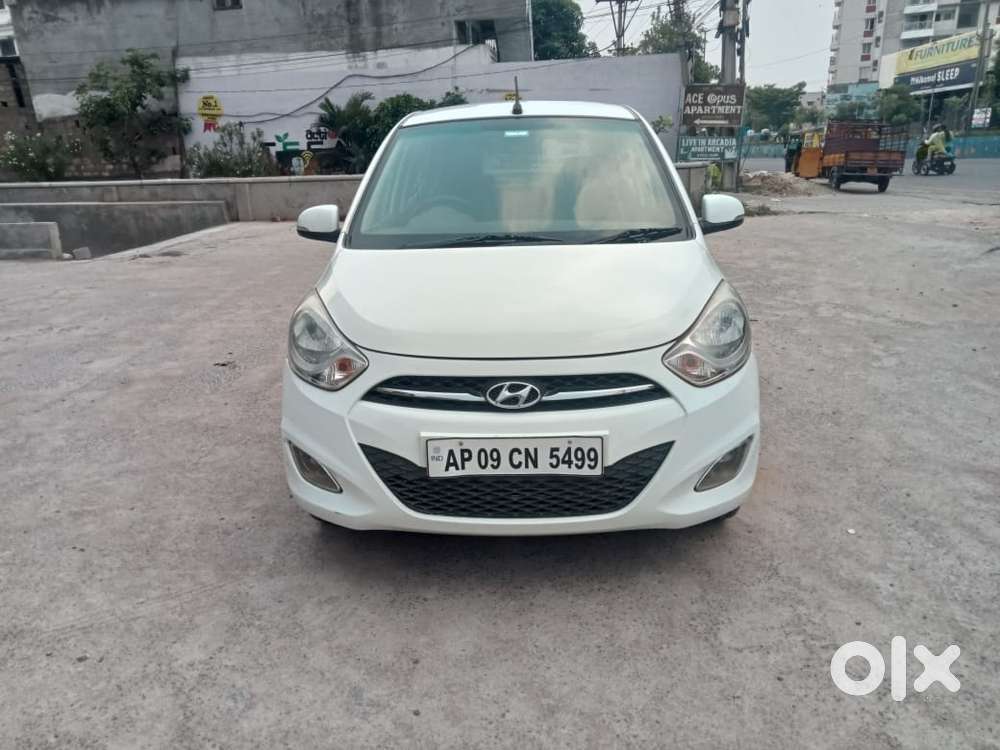 Hyundai I10 Sportz At, 2012, Petrol