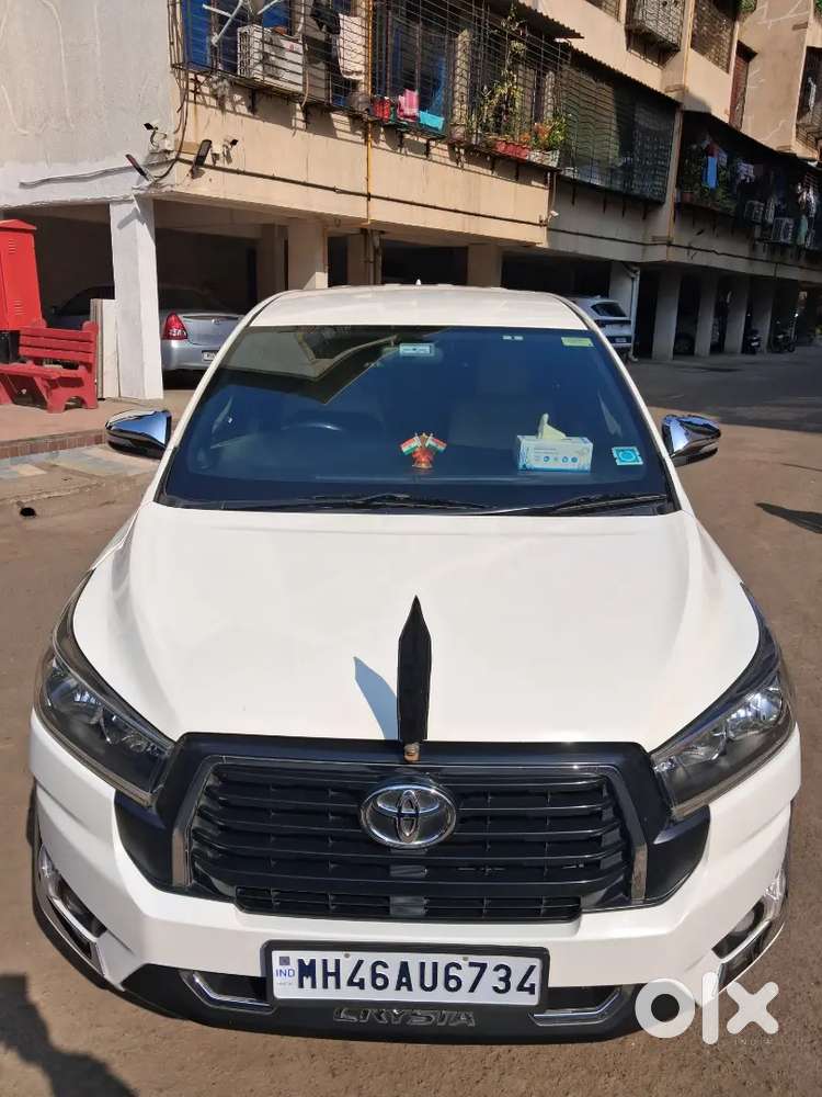Toyota Innova Crysta