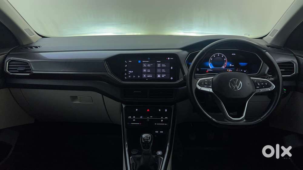 Volkswagen Taigun Topline 1.0 Tsi At (electric Seats), 2023, Petrol