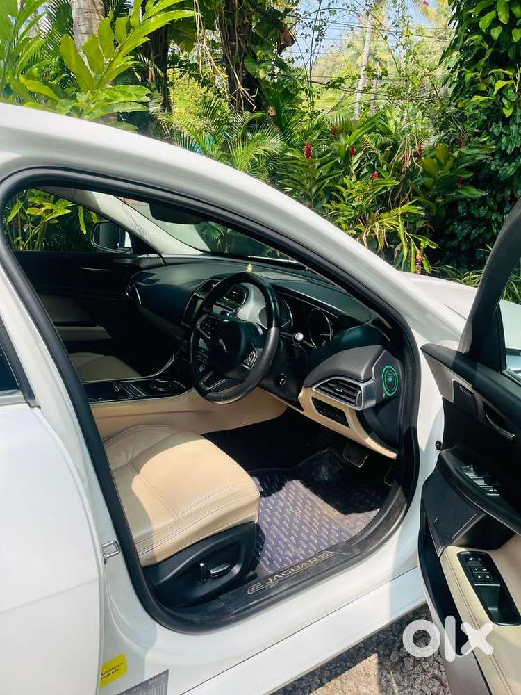 Jaguar Xe 2020 Diesel Well Maintained