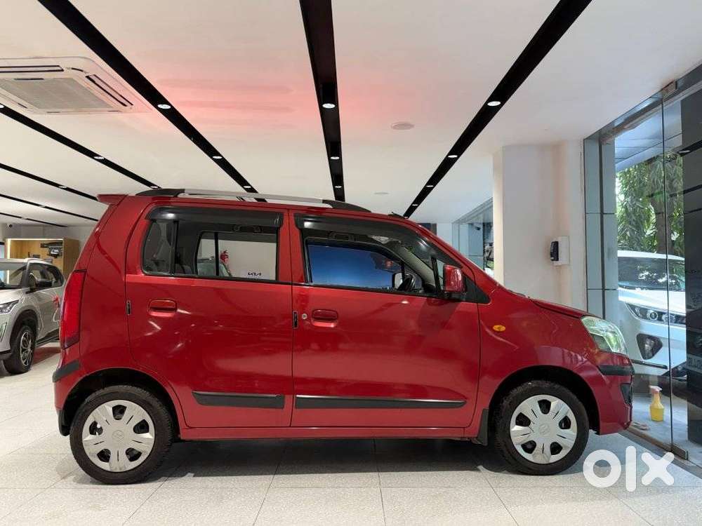 Maruti Suzuki Wagon R Vxi 1.0, 2018, Petrol