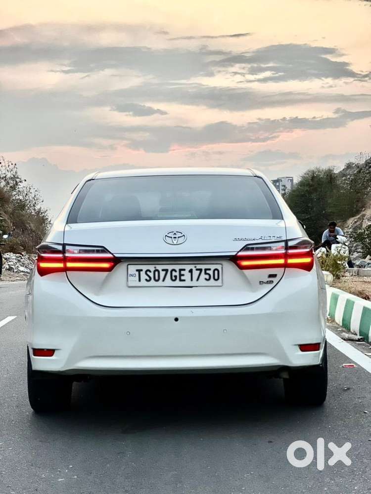 Toyota Corolla Altis 2018