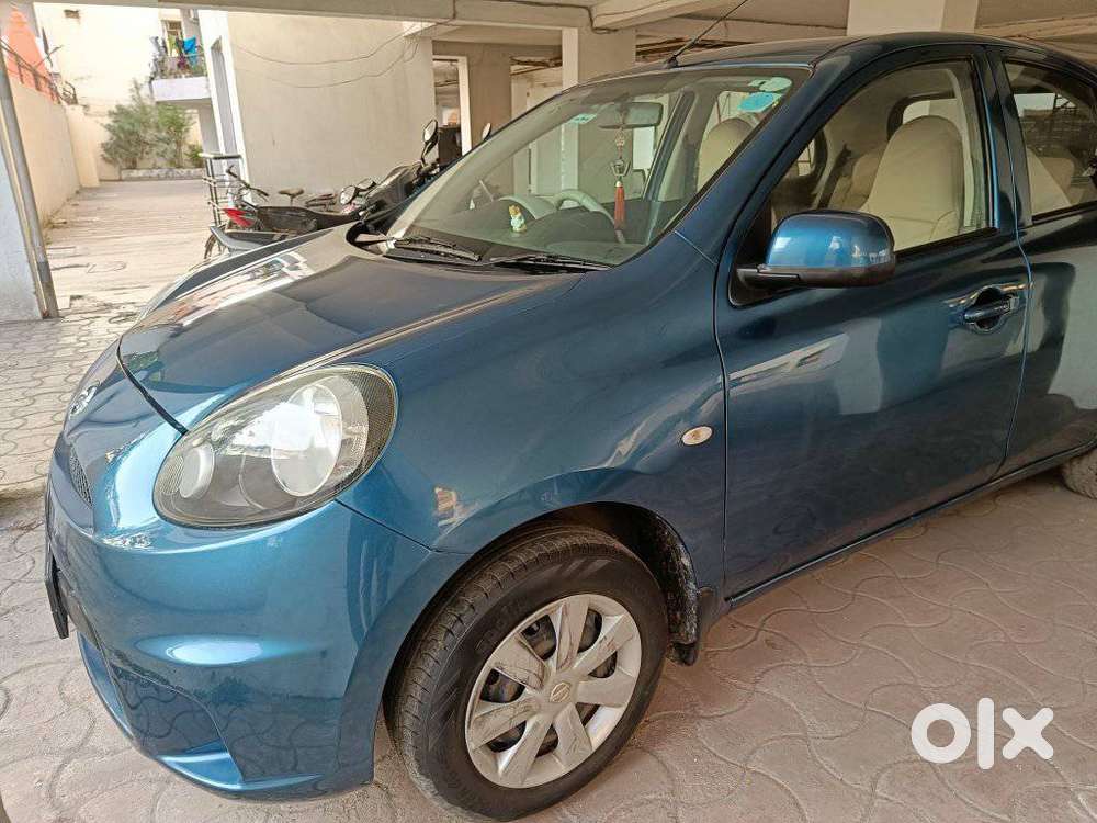 Nissan Micra Cvt Xv, 2015, Petrol