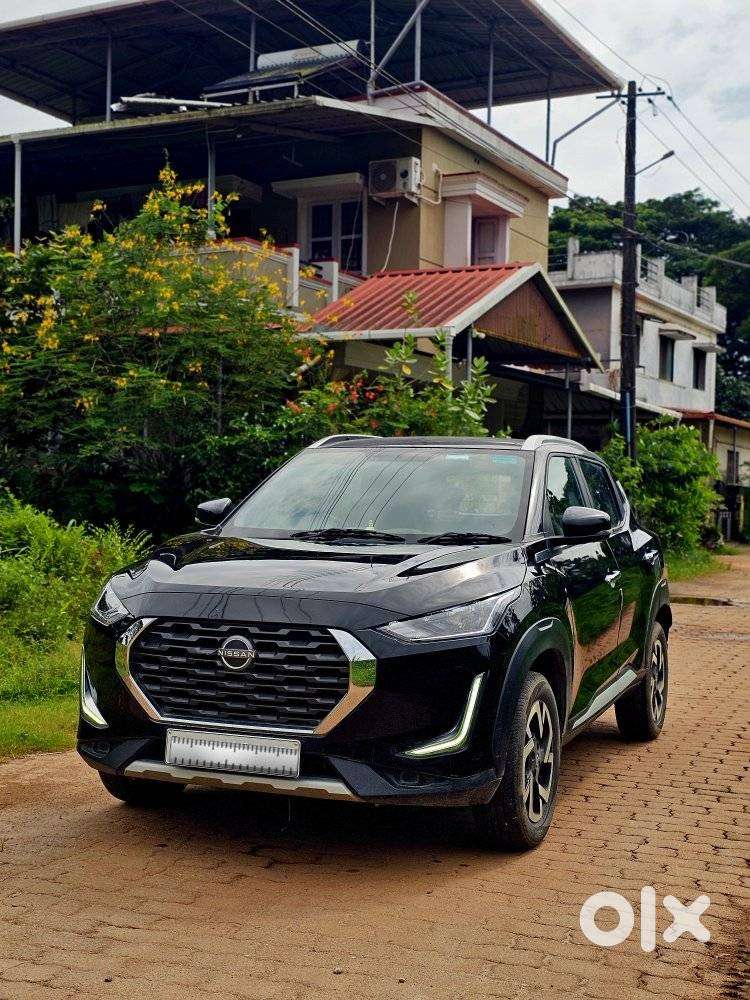 Nissan Magnite 1.0 Xv, 2023, Petrol