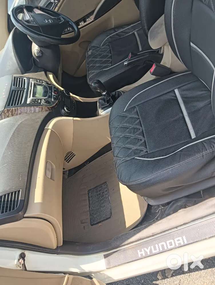 Hyundai Verna 2011