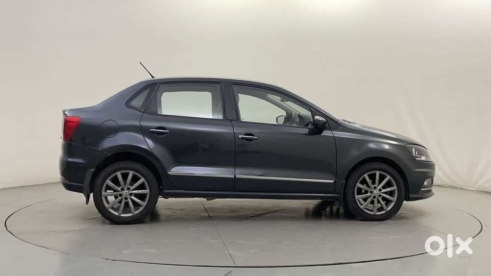 Volkswagen Ameo 1.5 Tdi Highline At 16 Alloy, 2019, Diesel