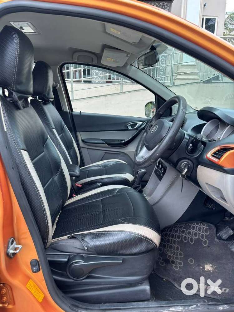 Tata Tiago Xz, 2016, Petrol