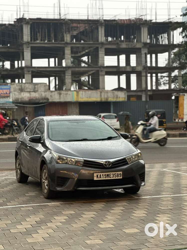 Toyota Corolla Altis 2014