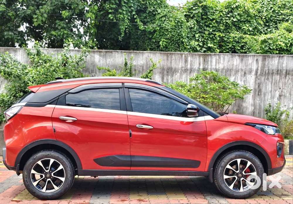 Tata Nexon, 2020, Petrol