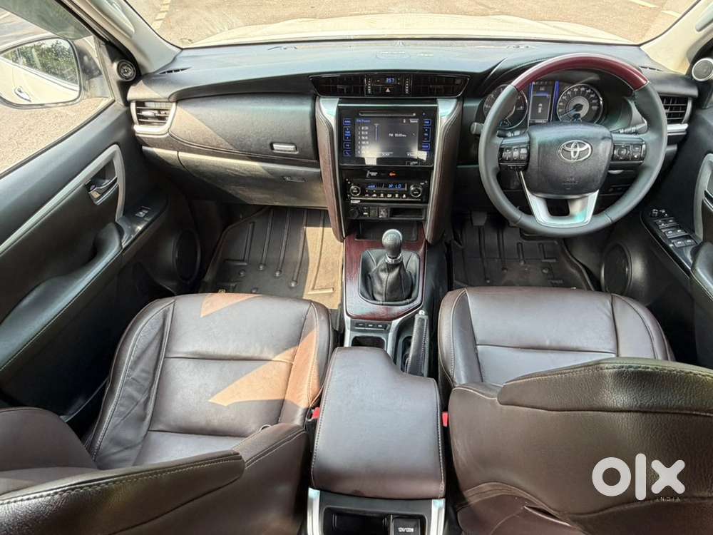 Toyota Fortuner 2017 Diesel 151000 Km Driven