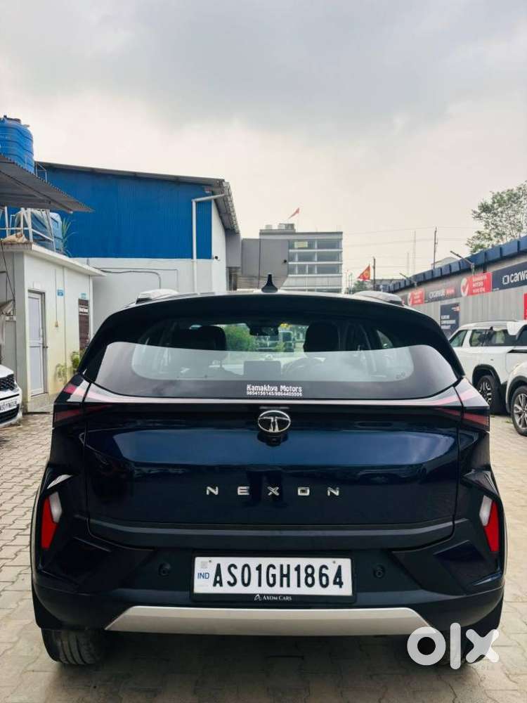 Tata Nexon Creative Plus S 1.2 Revotron Petrol 6 Mt, 2025, Petrol