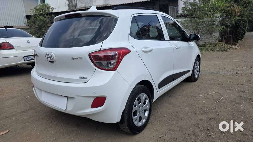 Hyundai Grand I10 2013-2016 Sportz, 2015, Petrol