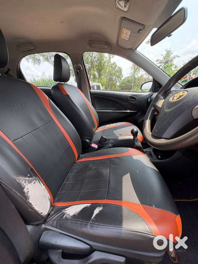 Toyota Etios Cross 1.2l G, 2016, Petrol