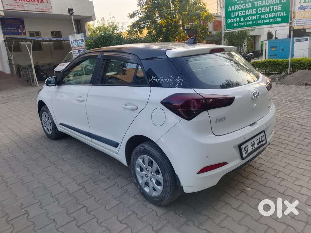 Hyundai I20 Sportz 1.2 Bs-iv, 2017, Petrol
