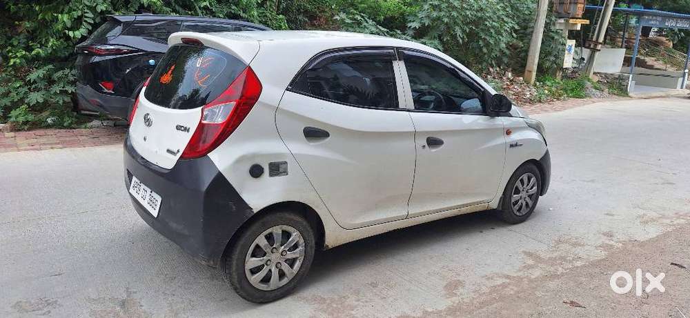 Hyundai Eon Magna +, 2013, Petrol
