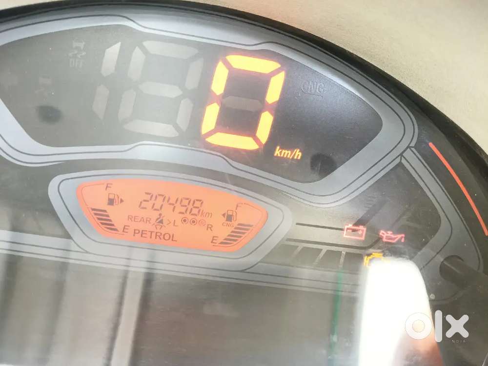 Maruti Suzuki Eeco 2025 Cng & Hybrids 20500 Km Driven