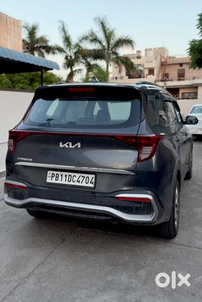Kia Carens 2023 Diesel Well Maintained