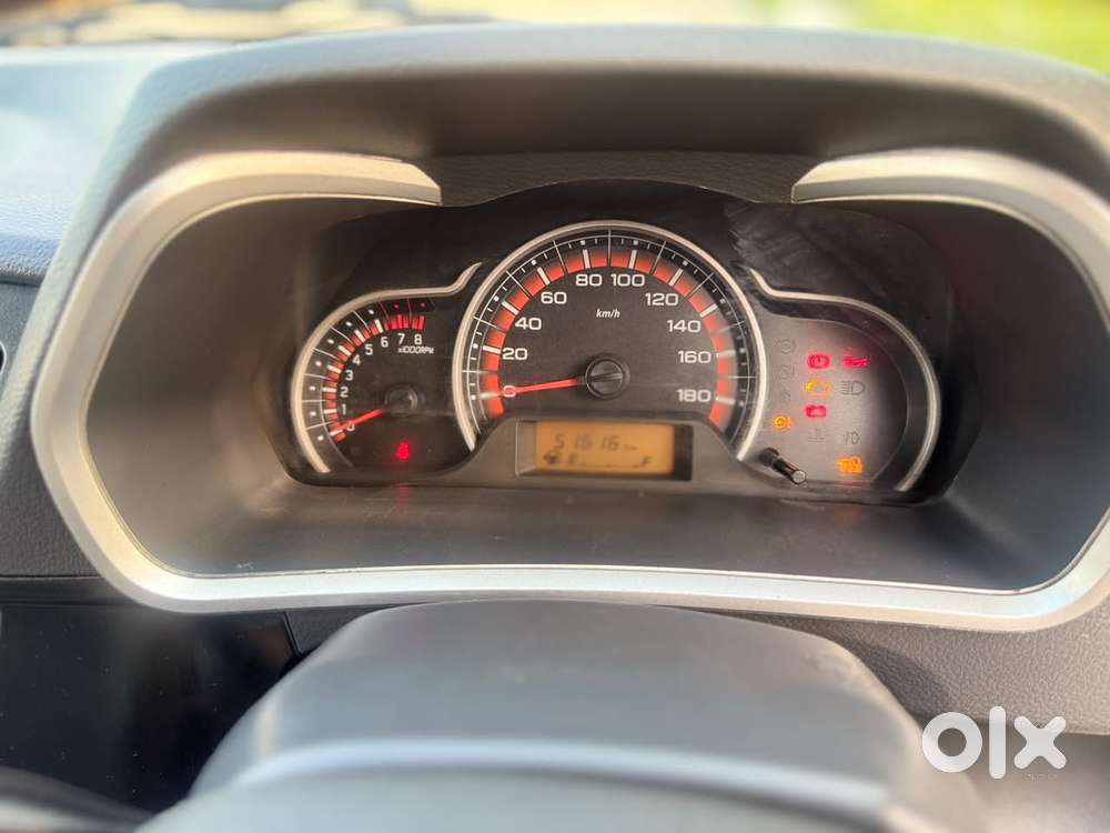 Maruti Suzuki Alto K10 Vxi, 2016, Petrol
