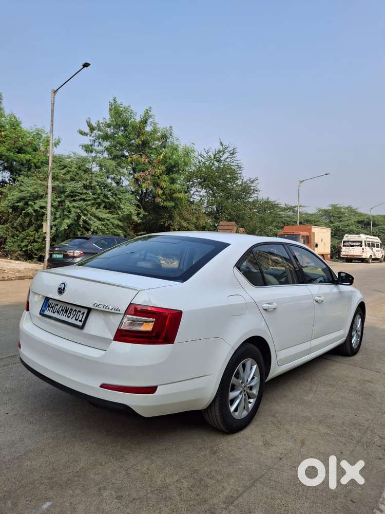 Skoda Octavia 2013-2017 Style Plus 1.8 Tsi At, 2016, Petrol