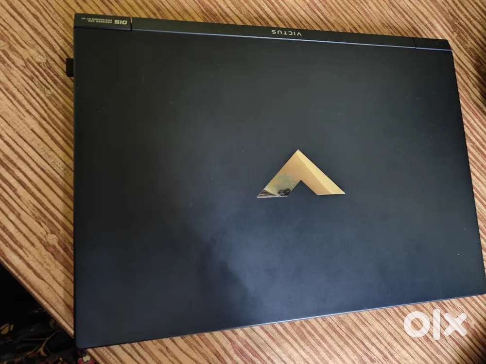 Hi guys I want sale my laptop that is victus laptop and brand of hp