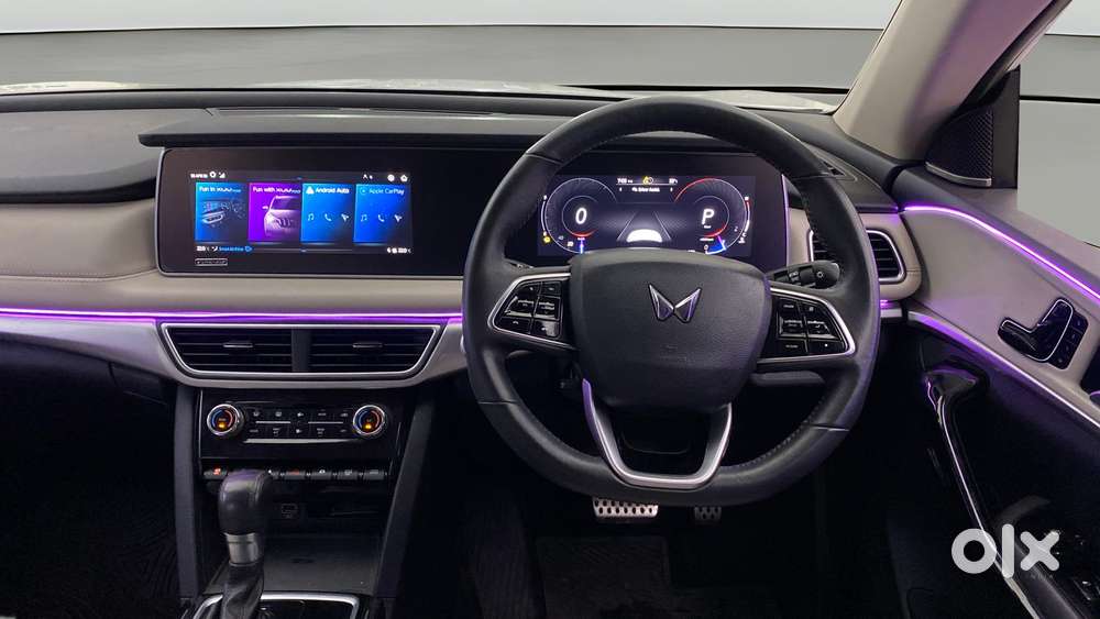 Mahindra Xuv700 2.2 Ax 7 Diesel At Luxury Pack Str, 2022, Diesel