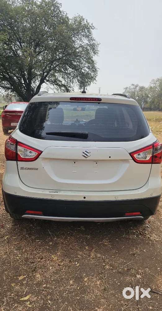 Maruti Suzuki S-cross 2016 Diesel 100000 Km Driven