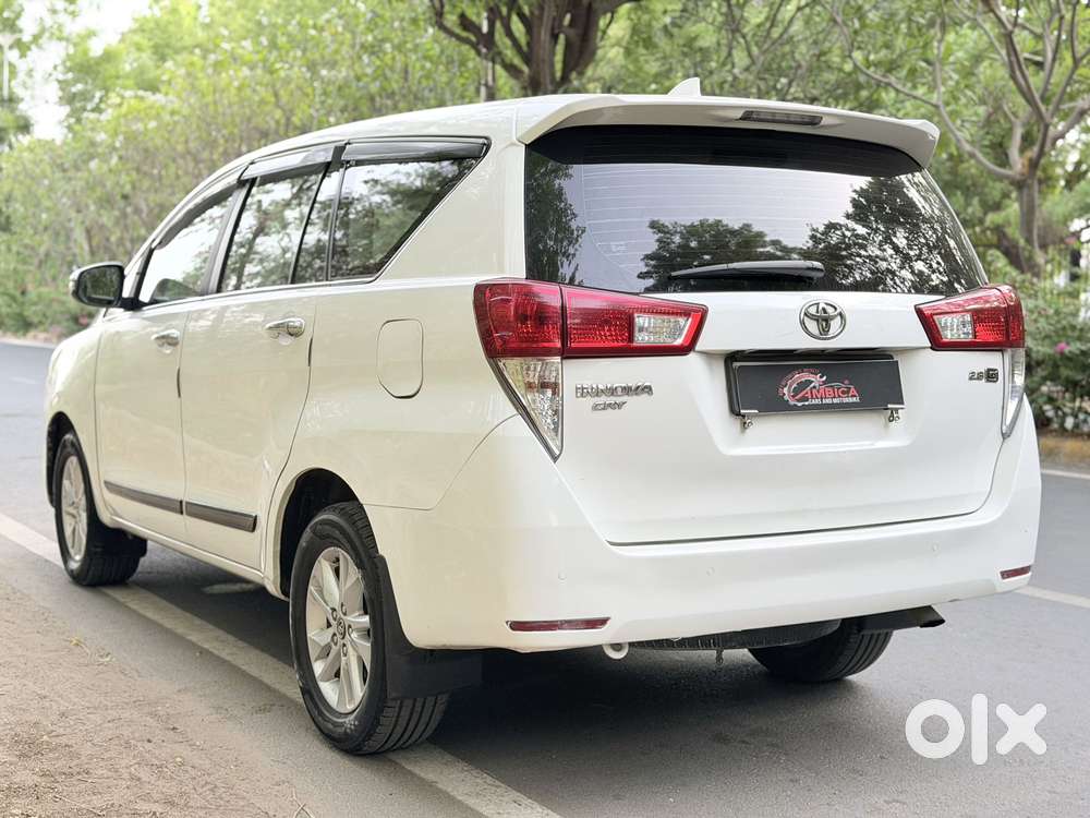 Toyota Innova Crysta 2.8 Gx At 8s, 2020, Diesel