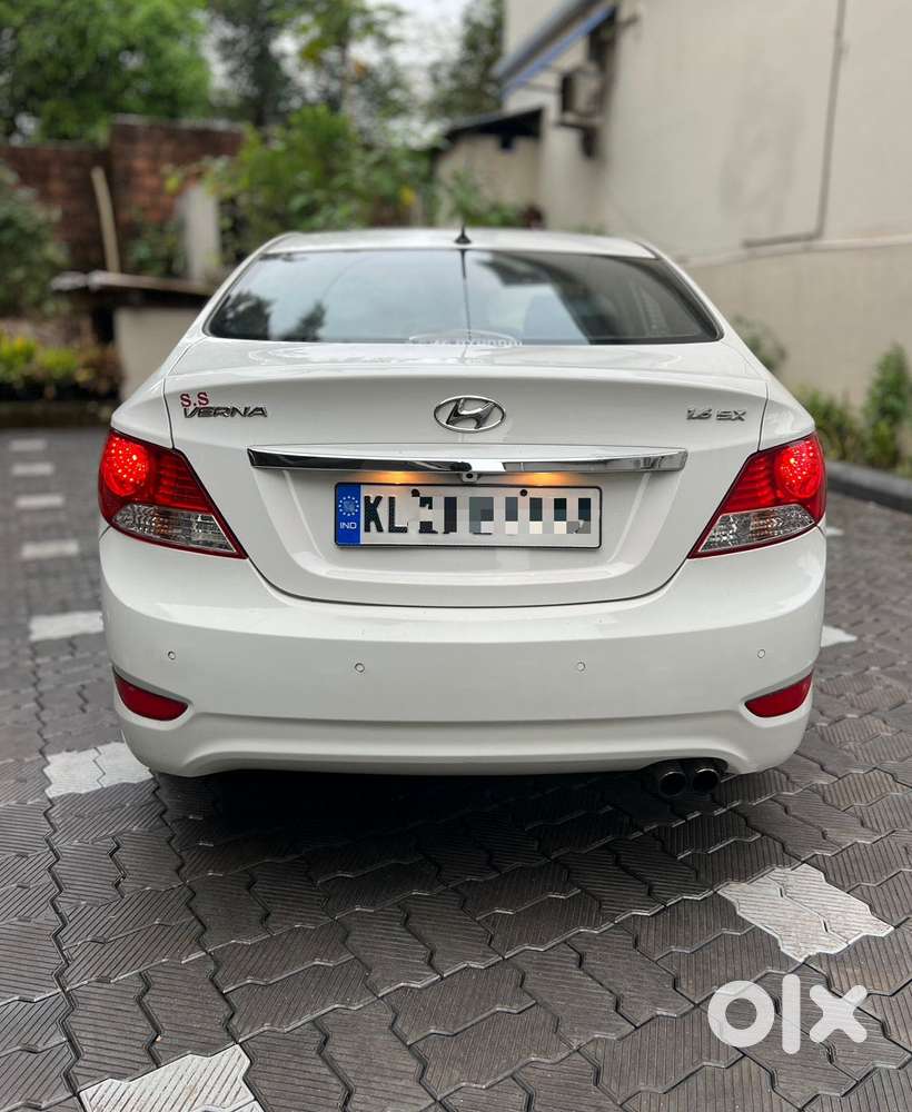 Hyundai Verna Crdi 1.6 At Ex, 2015, Diesel