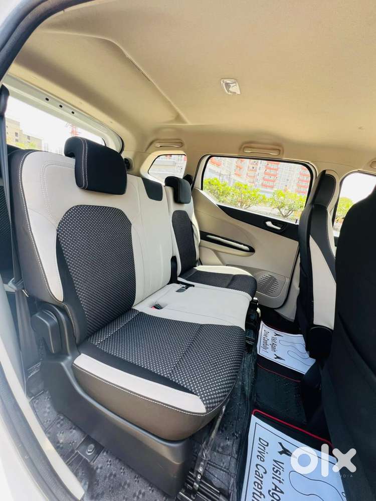 Renault Triber Rxz, 2021, Petrol