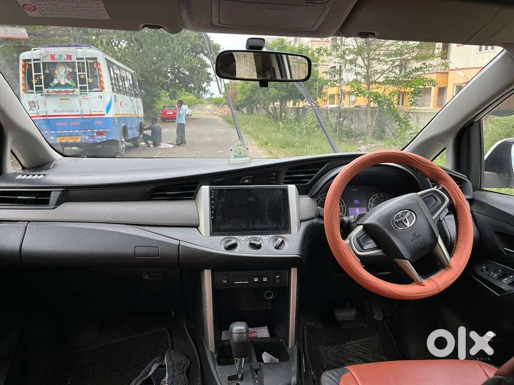 Toyota Innova Crysta 2016 Diesel Automatic Year