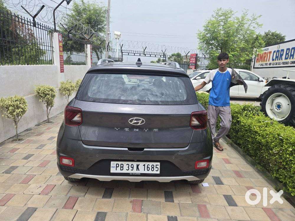 Hyundai Venue S Plus Mt 1.2 Kappa, 2022, Petrol