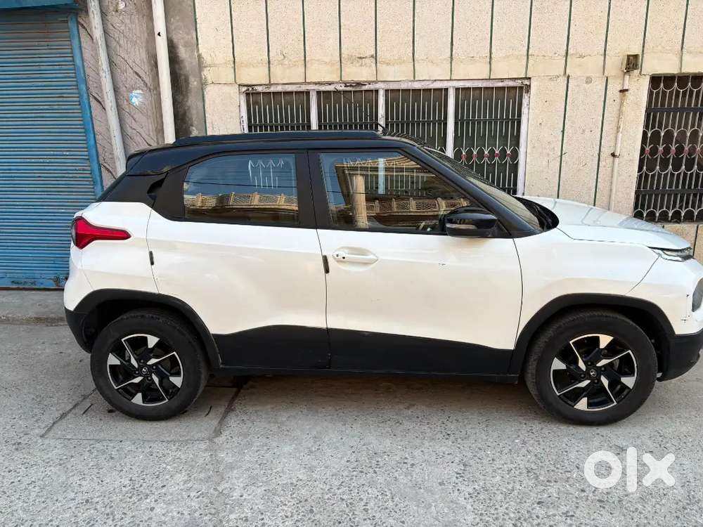 Tata Punch 2021 Petrol 125000 Km Driven Automatic