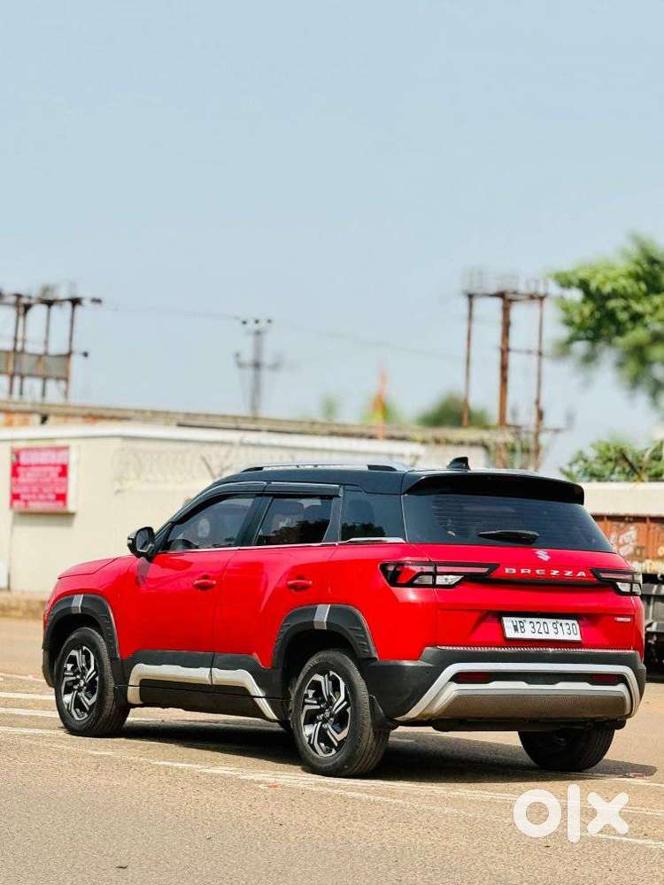 Maruti Suzuki Brezza 1.5 Zxi Smart Hybrid Dual Tone, 2023, Petrol
