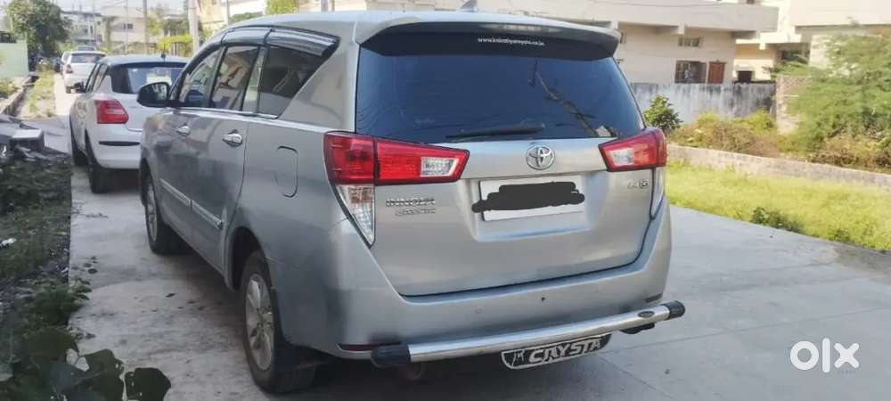 Toyota Innova Crysta 2016