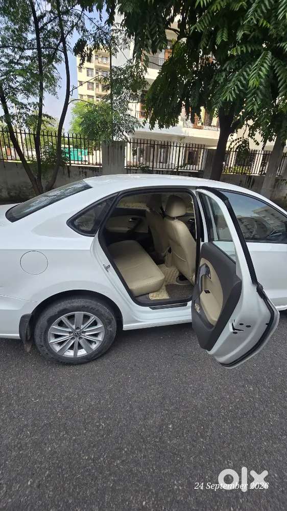 Volkswagen Vento 2016 Diesel Automatic Highline Plus Top End Variant