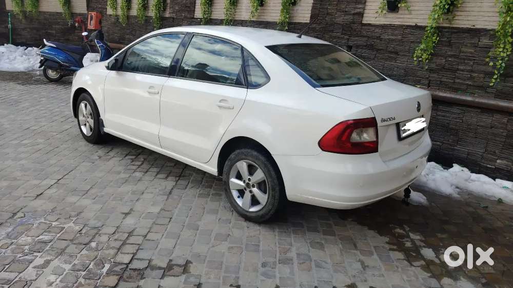 Skoda Rapid 1.6 Mpi 2017  Petrol