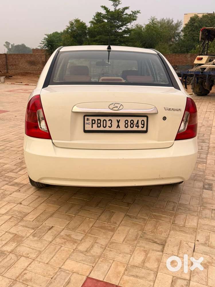 Hyundai Verna 2011 Diesel Good Condition