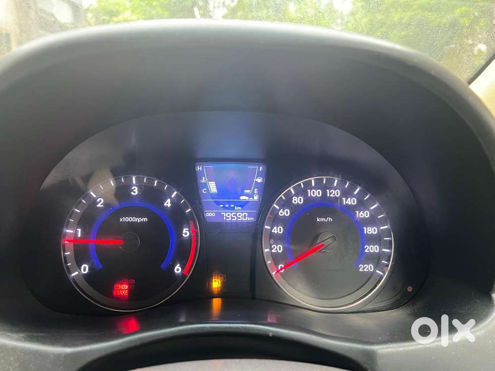 Hyundai Verna 1.6 Sx (o) Crdi, 2015, Diesel