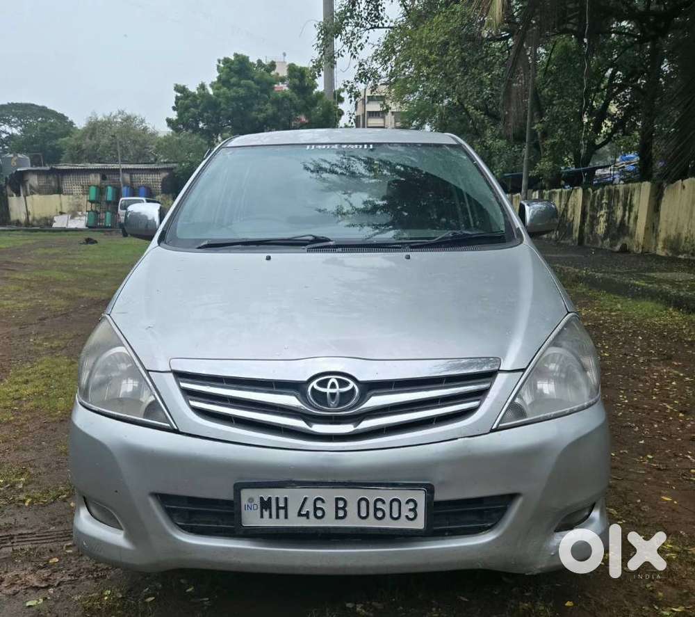 Toyota Innova 2.5 G (diesel) 8 Seater, 2011, Diesel