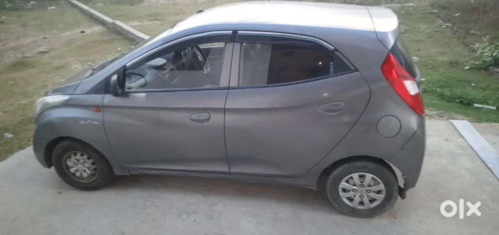 Hyundai Eon 2012 Lpg 105000 Km Driven 12/5/2012