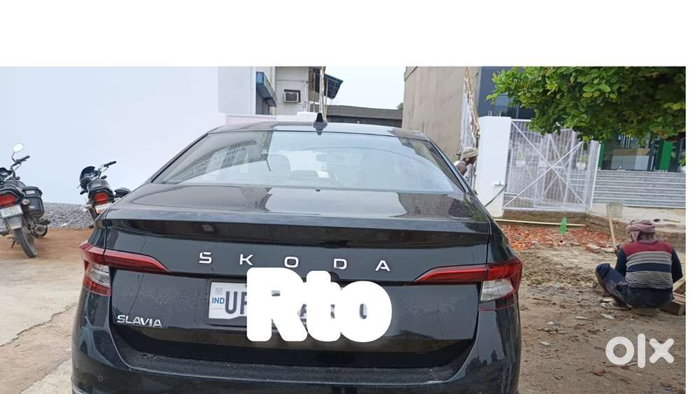 Skoda Slavia Matte 2025