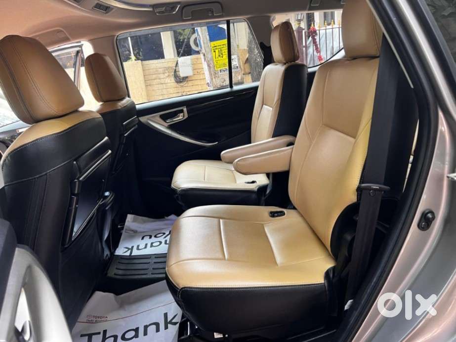 Toyota Innova Crysta 2.4 V 7 Str, 2023, Diesel