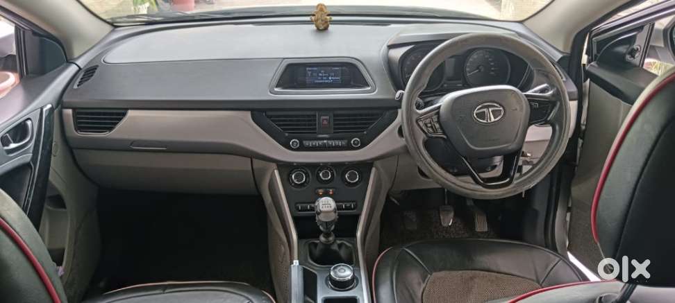 Tata Nexon 1.5 Revotorq Xm (s), 2018, Diesel