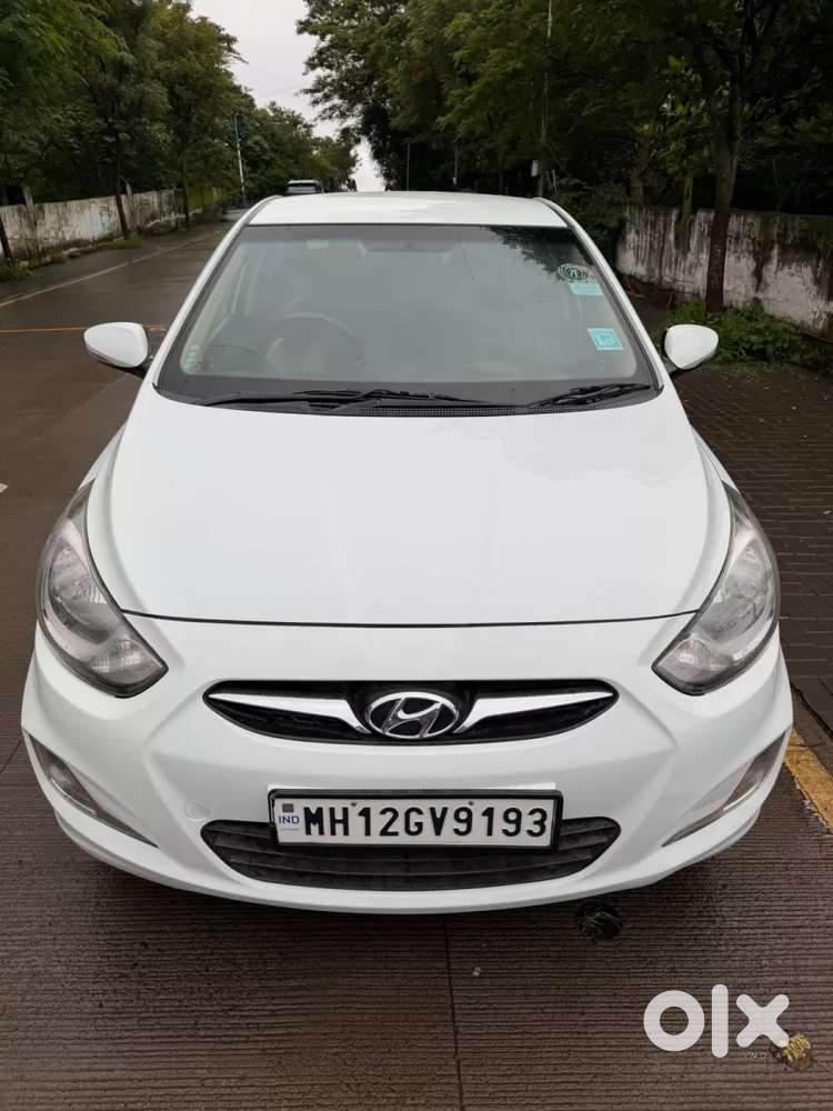 Hyundai Verna Fluidic 1.6 Vtvt Sx, 2011, Petrol