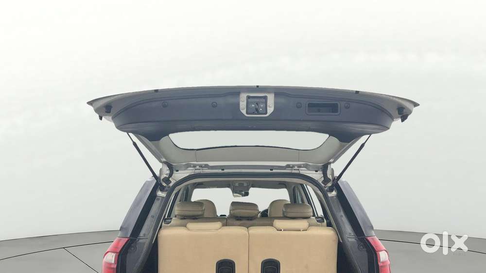 Mahindra Xuv500 W7 At, 2019, Diesel
